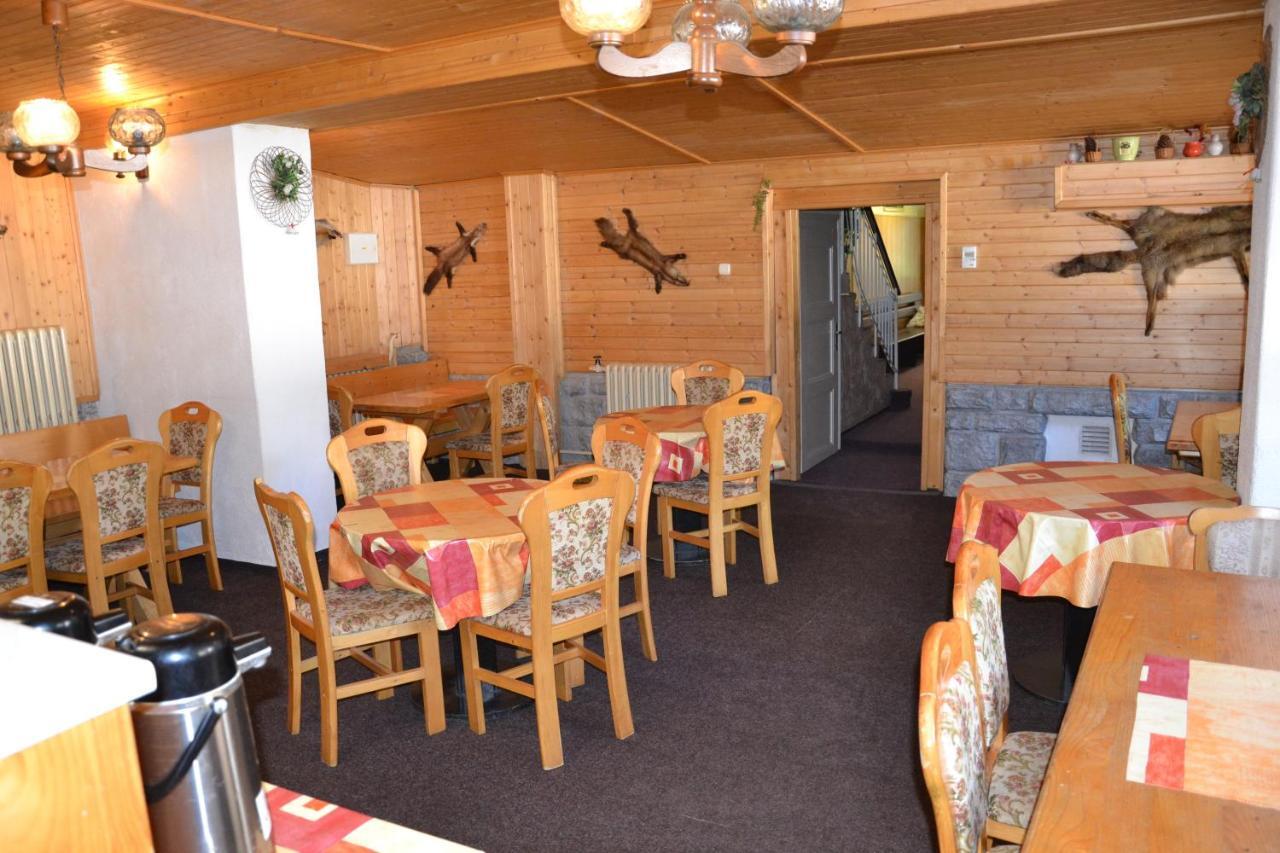 Hostel Fortuna Špindlerŭv Mlýn Ngoại thất bức ảnh